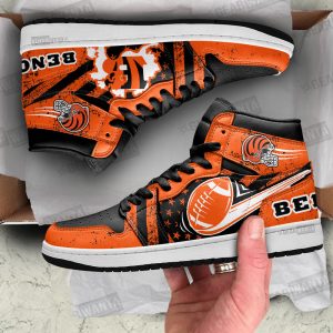Cincinnati Bengals Football Team J1 Shoes Custom For Fans Sneakers TT13 2 - PerfectIvy