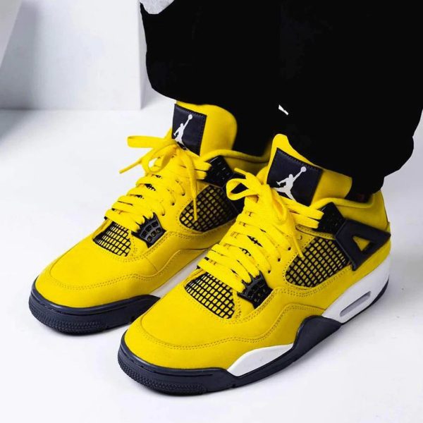 jordan 4 retro tour yellow lightning Gearsnkrs