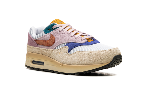 max 1 87 prem wmns tan lines p579b Gearsnkrs
