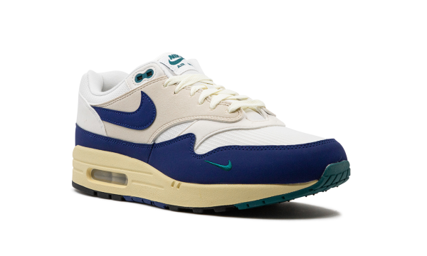 max 1 athletic department deep royal blue s1onz Gearsnkrs