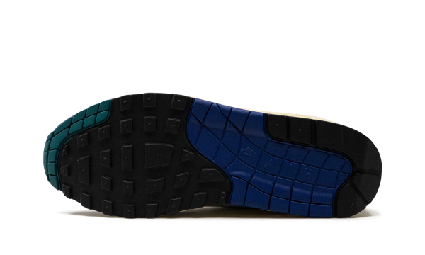 max 1 athletic department deep royal blue zledt Gearsnkrs