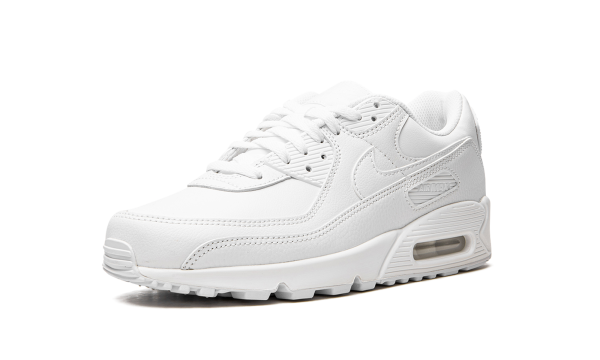 max 90 triple white dqcf0 Gearsnkrs